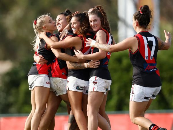 AFLW Round 3: Adelaide Crows v Essendon